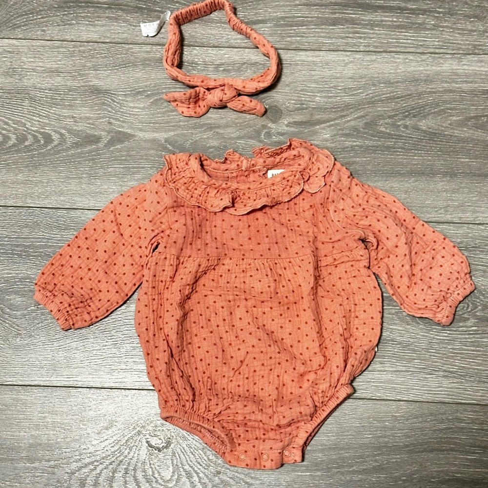 Long sleeve onesie